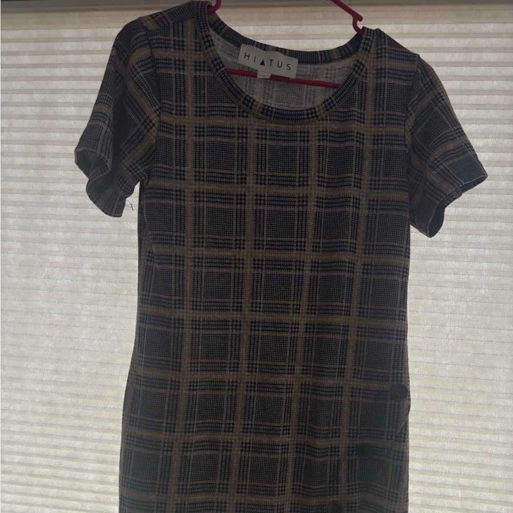 Hiatus Plaid Short Sleeve Dress